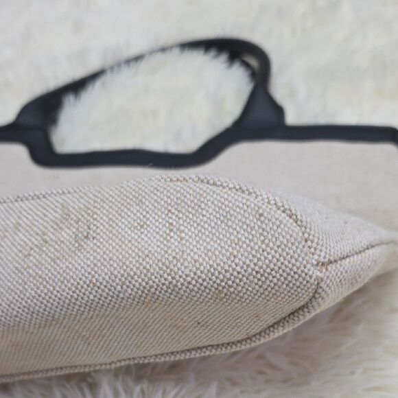 5 For $25 Rachel Zoe Black and Cream Tote Bag with Structured Design - Picture 6 of 9